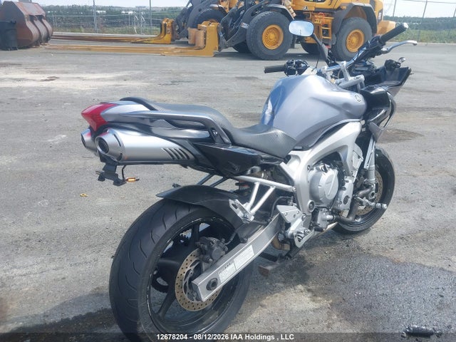 2005 Yamaha Fz6 მანქანა იყიდება აუქციონზე, vin: JYARJ08N45A000469, აუქციონის ნომერი: 12678204