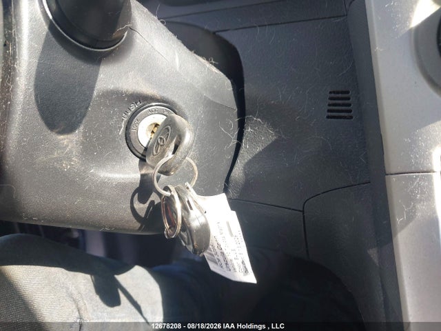 12678208 :رقم المزاد ، 2T1KU4EE4AC503904 vin ، 2010 Toyota Matrix Wagon مزاد بيع