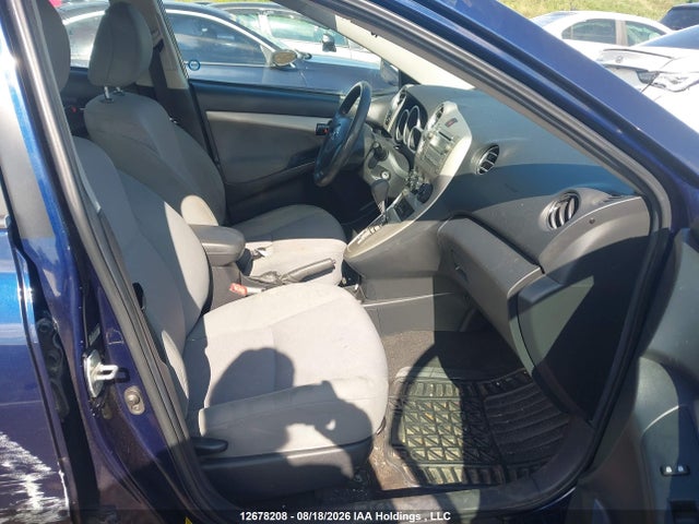 12678208 :رقم المزاد ، 2T1KU4EE4AC503904 vin ، 2010 Toyota Matrix Wagon مزاد بيع