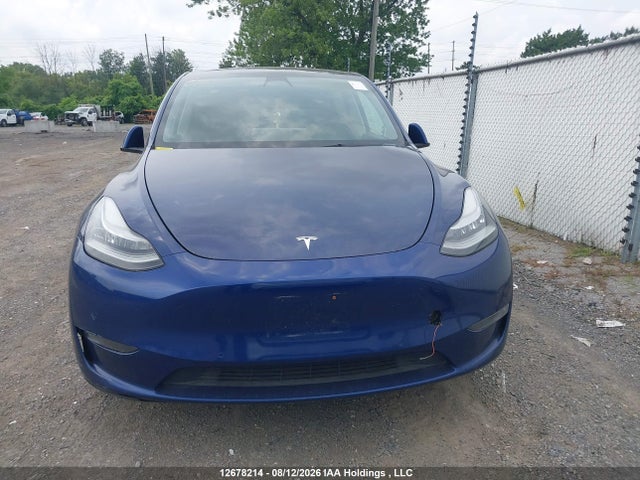 Tesla Model Y 2021 5YJYGDED1MF105994 Image 11