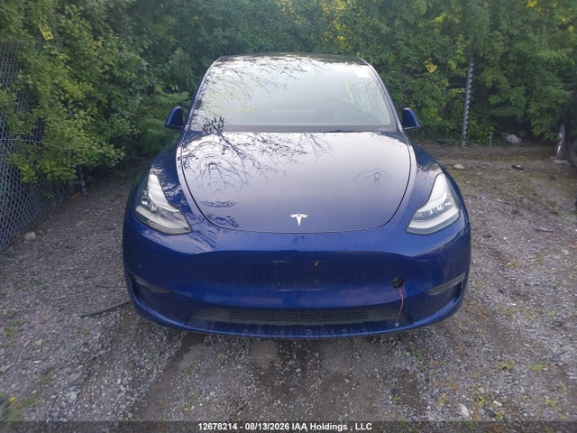 Tesla Model Y 2021 5YJYGDED1MF105994 Image 13
