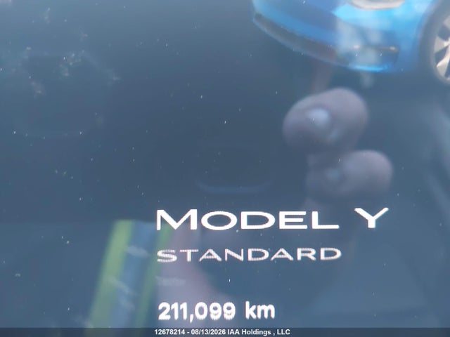 Tesla Model Y 2021 5YJYGDED1MF105994 Image 16