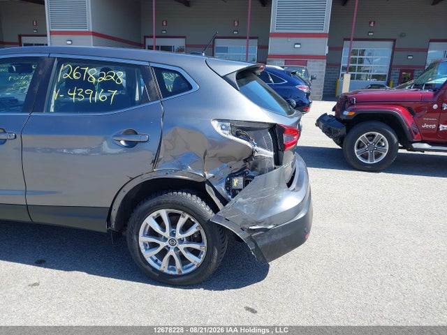 JN1BJ1AW9MW439167 Nissan Rogue Sport S