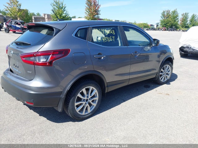 JN1BJ1AW9MW439167 Nissan Rogue Sport S