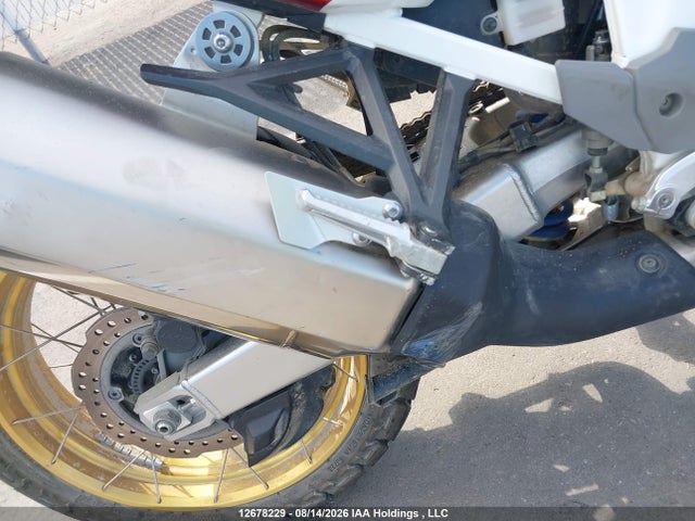 Honda Crf1100 D4 2020 JH2SD1072LK000050 Image 18