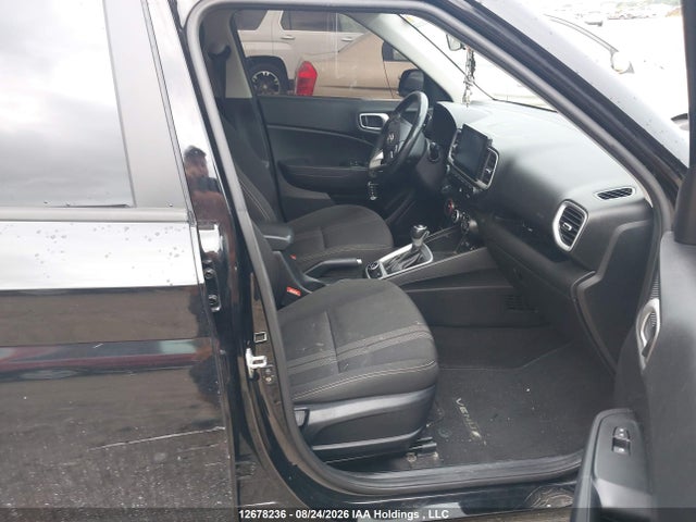 Продаж на аукціоні авто 2022 Hyundai Venue Preferred, vin: KMHRC8A37NU174360, номер лоту: 12678236