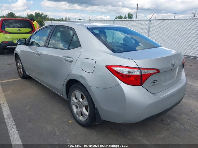 2T1BURHE2GC689587 Toyota COROLLA LE