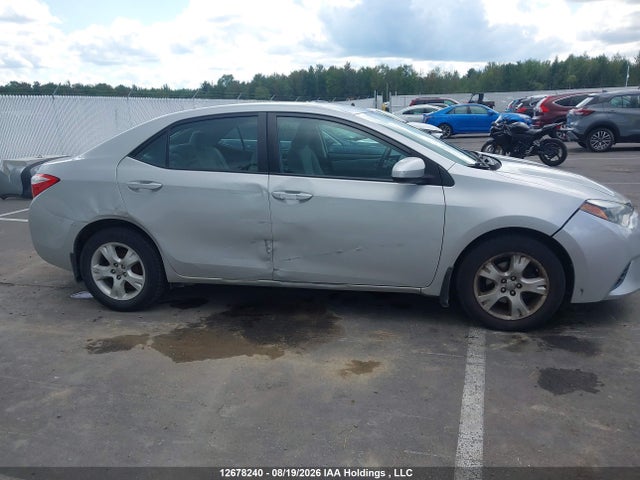 2T1BURHE2GC689587 Toyota COROLLA LE