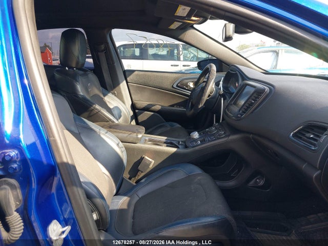 1C3CCCBG8FN707265 Chrysler 200 S