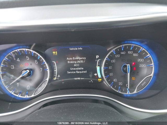 Chrysler Pacifica Limited 2026 2C4RC1GG7TR240406 Image 7