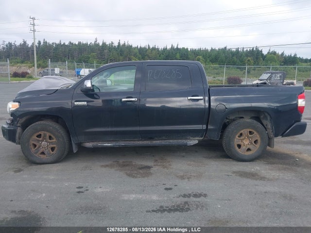 12678285 :رقم المزاد ، 5TFAY5F15GX548829 vin ، 2016 Toyota Tundra Platinum 5.7l V8 مزاد بيع