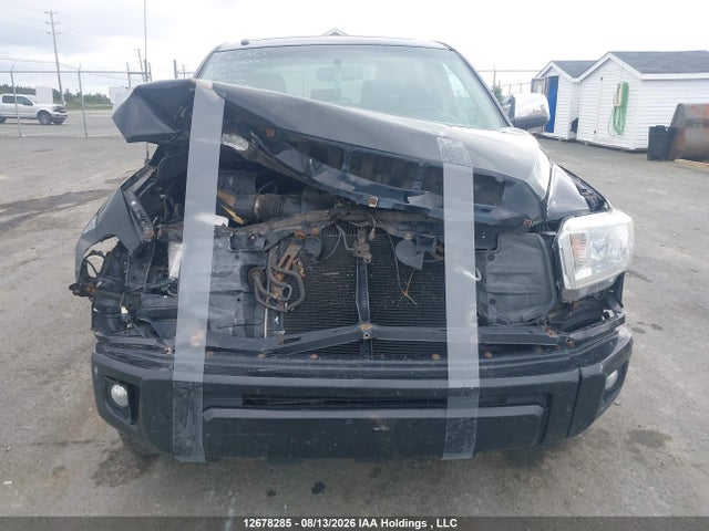 12678285 :رقم المزاد ، 5TFAY5F15GX548829 vin ، 2016 Toyota Tundra Platinum 5.7l V8 مزاد بيع