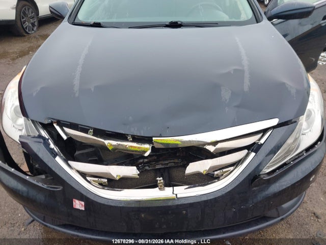 12678296 :رقم المزاد ، 5NPEB4AC4DH690179 vin ، 2013 Hyundai Sonata Gls مزاد بيع
