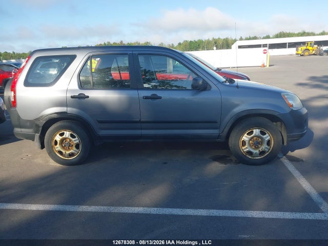 2005 Honda Cr-v მანქანა იყიდება აუქციონზე, vin: JHLRD78525C801316, აუქციონის ნომერი: 12678308