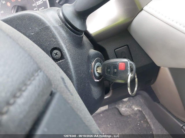 2T3RFREV0FW244167 Toyota Rav4 Xle
