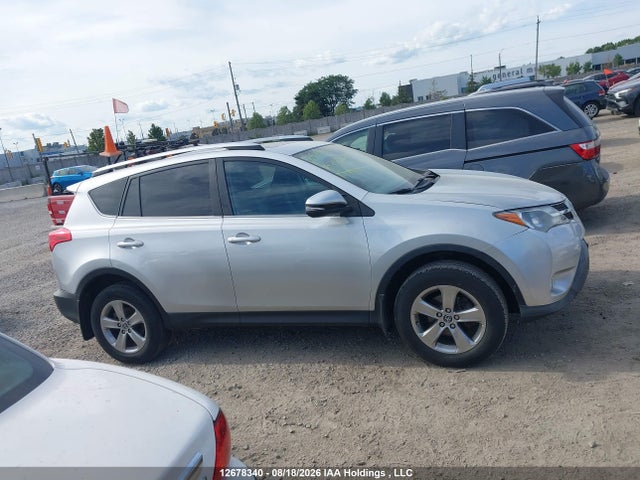 2T3RFREV0FW244167 Toyota Rav4 Xle