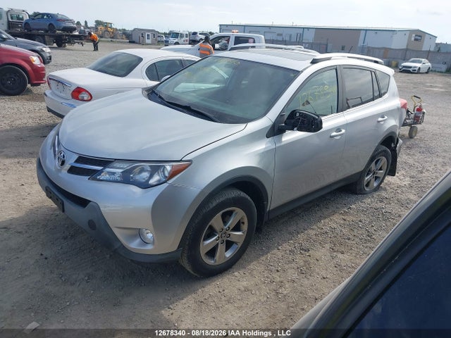 2T3RFREV0FW244167 Toyota Rav4 Xle