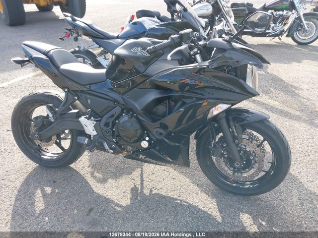 Kawasaki Ex650 F 2017 JKAEXEK10HDA00330 Image 14
