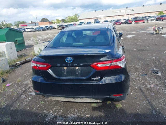 Продажа на аукционе авто 2018 Toyota Camry Hybrid Le, vin: 4T1B31HK6JU003356, номер лота: 12678351