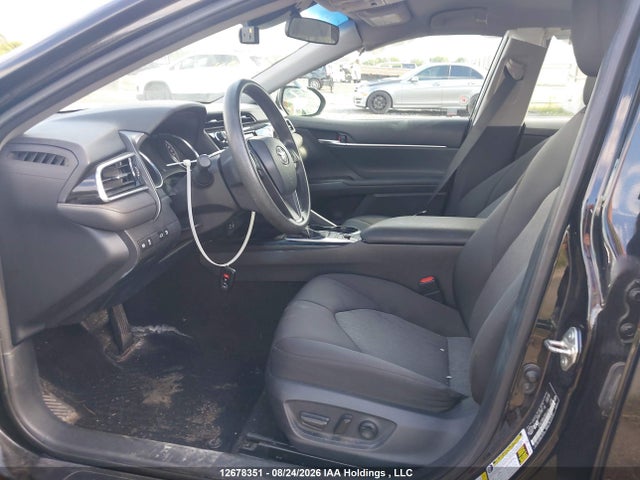 Продажа на аукционе авто 2018 Toyota Camry Hybrid Le, vin: 4T1B31HK6JU003356, номер лота: 12678351