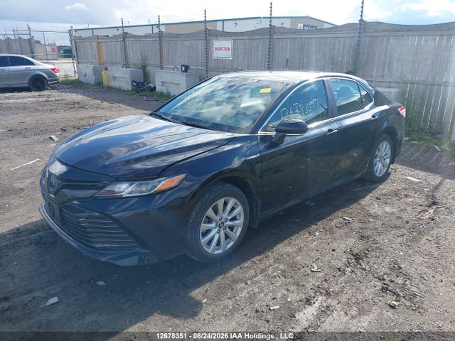 Продажа на аукционе авто 2018 Toyota Camry Hybrid Le, vin: 4T1B31HK6JU003356, номер лота: 12678351