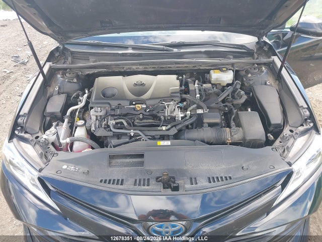 Продажа на аукционе авто 2018 Toyota Camry Hybrid Le, vin: 4T1B31HK6JU003356, номер лота: 12678351