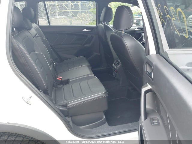 3VV4B7AX6RM037386 Volkswagen Tiguan Sel R-line Black