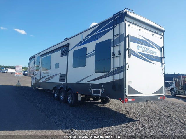 Keystone Fuzion 2019 4YDF42938KF810609 Image 3