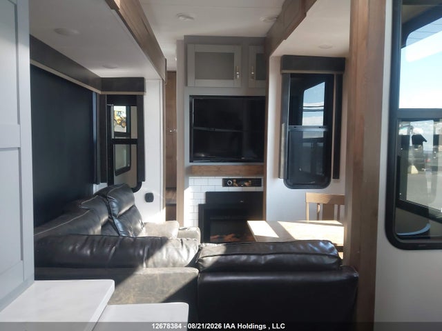Keystone Fuzion 2019 4YDF42938KF810609 Image 8