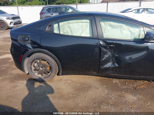 Продаж на аукціоні авто 2025 Toyota Prius Plug-in Hybrid Se, vin: JTDACACU2S3046611, номер лоту: 12678386