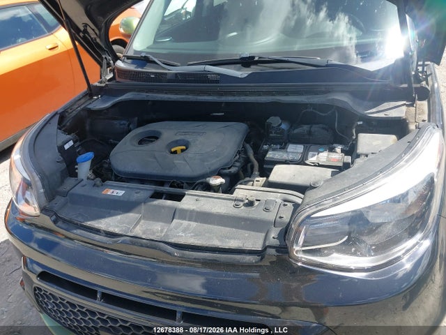KIA Soul 2016 KNDJP3A51G7382097 Image 10