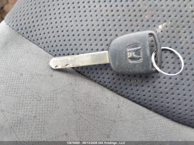 Продажа на аукционе авто 2007 Honda Fit, vin: JHMGD38407S818627, номер лота: 12678400