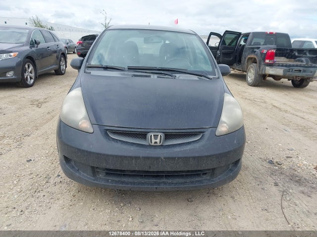 Продажа на аукционе авто 2007 Honda Fit, vin: JHMGD38407S818627, номер лота: 12678400