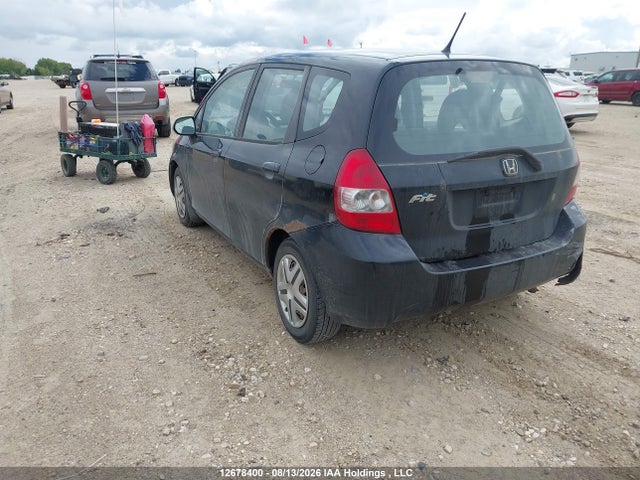 Продажа на аукционе авто 2007 Honda Fit, vin: JHMGD38407S818627, номер лота: 12678400