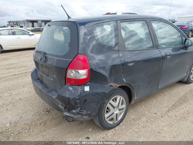 Продажа на аукционе авто 2007 Honda Fit, vin: JHMGD38407S818627, номер лота: 12678400