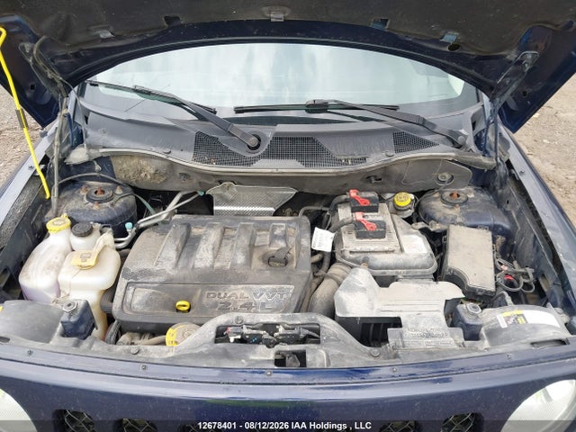 1C4NJRAB0GD542645 Jeep Patriot Sport/north