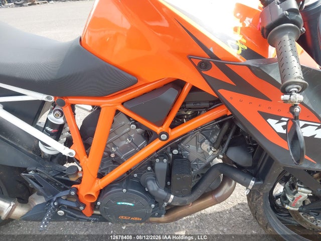 KTM 1290 Super Duke R 2016 VBKV39402GM937249 Image 8