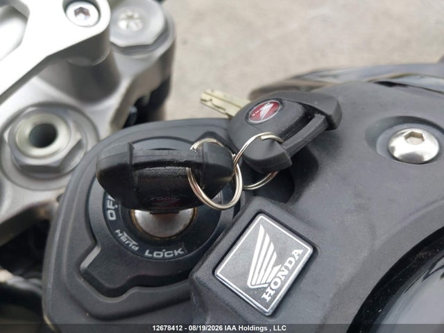 JH2SC8020KK100033 Honda CB1000 RA