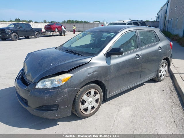 12678417 :رقم المزاد ، 2T1KU4EEXAC260874 vin ، 2010 Toyota Matrix مزاد بيع