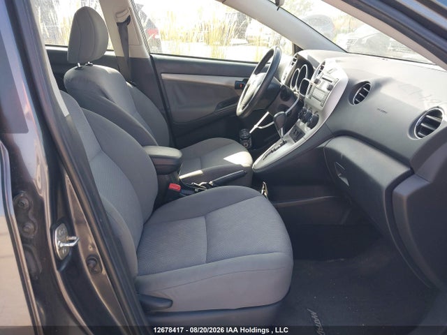 12678417 :رقم المزاد ، 2T1KU4EEXAC260874 vin ، 2010 Toyota Matrix مزاد بيع