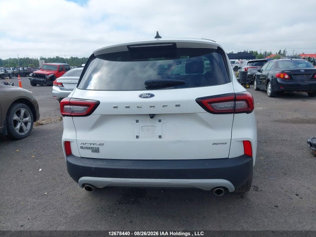 1FMCU9GNXRUB32675 Ford Escape Active