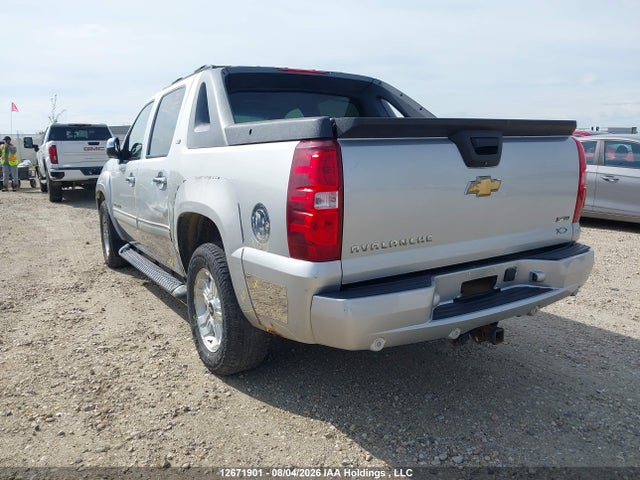 Продажа на аукционе авто 2011 Chevrolet Avalanche 1500 Lt, vin: 3GNTKFE31BG358131, номер лота: 12671901