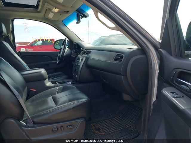 Продажа на аукционе авто 2011 Chevrolet Avalanche 1500 Lt, vin: 3GNTKFE31BG358131, номер лота: 12671901