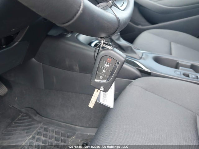 5YFB4MDE9TP462304 Toyota COROLLA LE