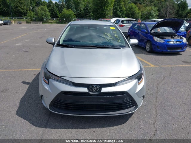 5YFB4MDE9TP462304 Toyota COROLLA LE