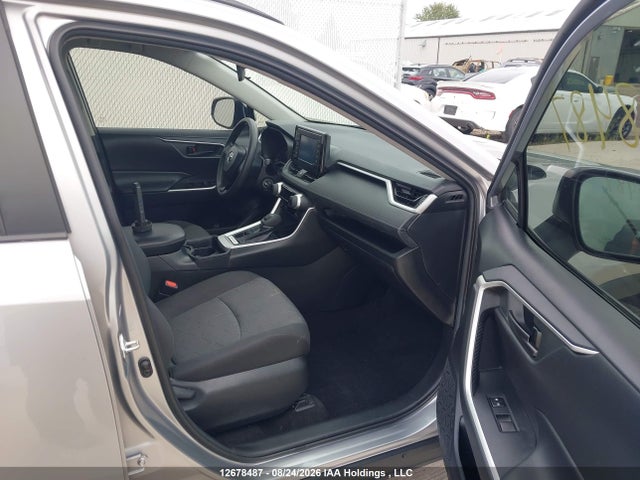 Toyota RAV4 LE 2020 2T3B1RFV8LC089539 Image 5