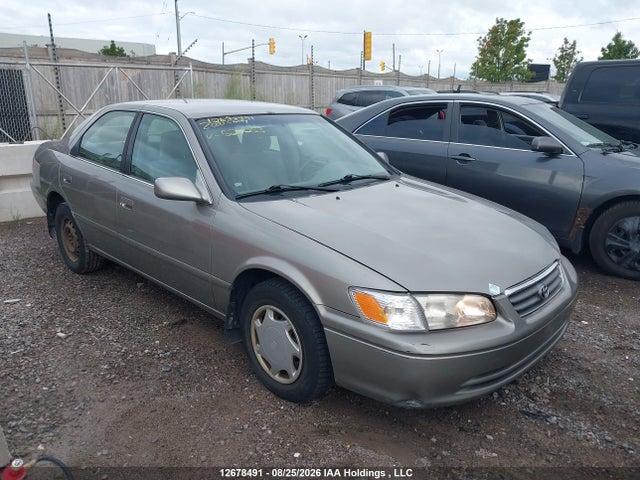 12678491 :رقم المزاد ، JT2BG22K4Y0520253 vin ، 2000 Toyota Camry Ce/le/xle مزاد بيع