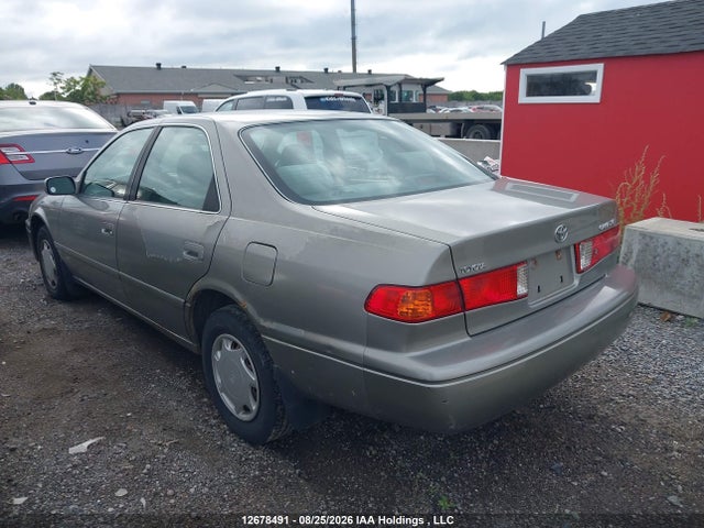 12678491 :رقم المزاد ، JT2BG22K4Y0520253 vin ، 2000 Toyota Camry Ce/le/xle مزاد بيع