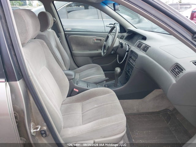 12678491 :رقم المزاد ، JT2BG22K4Y0520253 vin ، 2000 Toyota Camry Ce/le/xle مزاد بيع