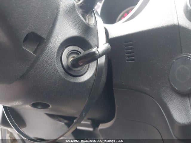12642192 :رقم المزاد ، JHMGE8H55AS801042 vin ، 2010 Honda Fit Lx مزاد بيع
